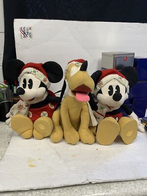 Disney Store Exclusive 16  Mickey Minnie Pluto Embroidered Scarf Hat Rare Set 3