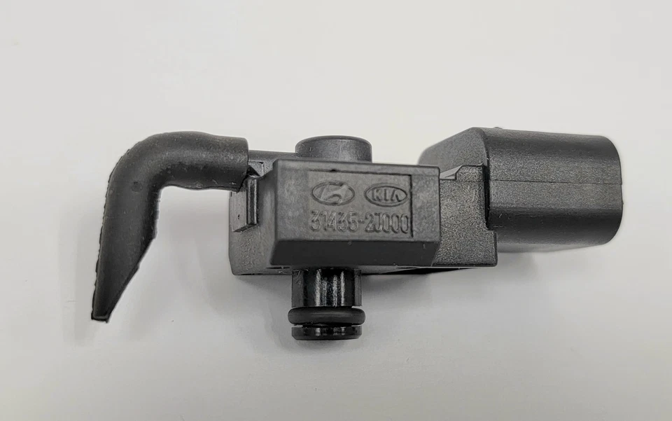 Sensor de pressão de combustível Hyundai/KIA 31435-2J000 para Hyundai Kia Elantra 2009-2023 - Imagem 3 de 4