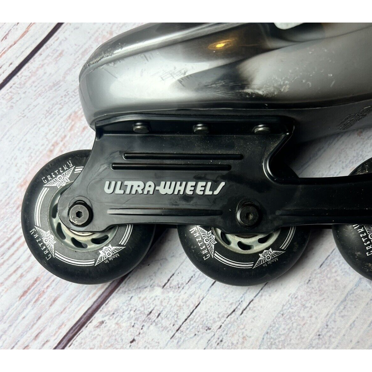 Vintage Ultra-Wheels Gretzky Ultra Wheels Tech Skates