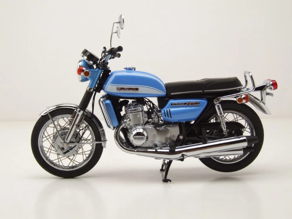 Suzuki GT 750 J 1973 blau metallic Modellmotorrad 1:12 Minichamps - Bild 3 von 4