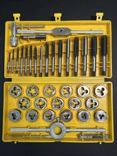 40 PC TAP & DIE SET NATIONAL COARSE & FINE & PIPE COMBINATION THREAD