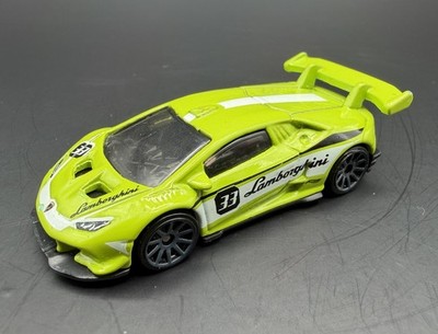 2016 Hot Wheels Lamborghini Huracan LP 620-2 Super Trofeo #33 Green 1:64 scale