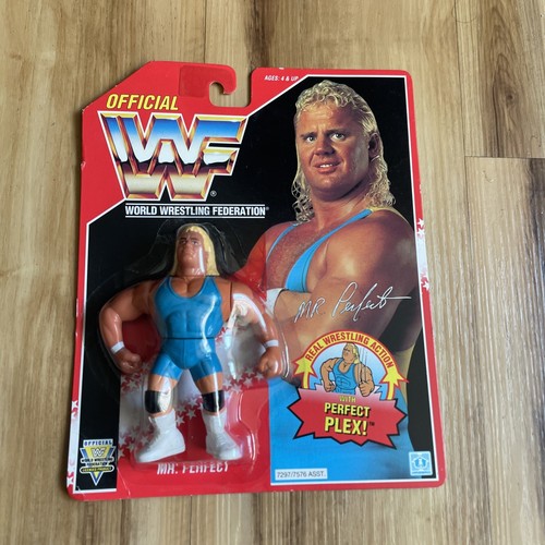 WWF Hasbro Red Card Mr Perfect Curt Hennig Wrestli...