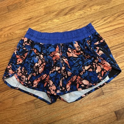 Lululemon Hotty Hot Short low Rise 3.5  blue Size 8 t4 shorts athletic lulu