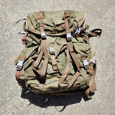 London Bridge Trading LBT-2657J KIT 8 Pocket Ruck Sack Back Pack in Coyote Tan