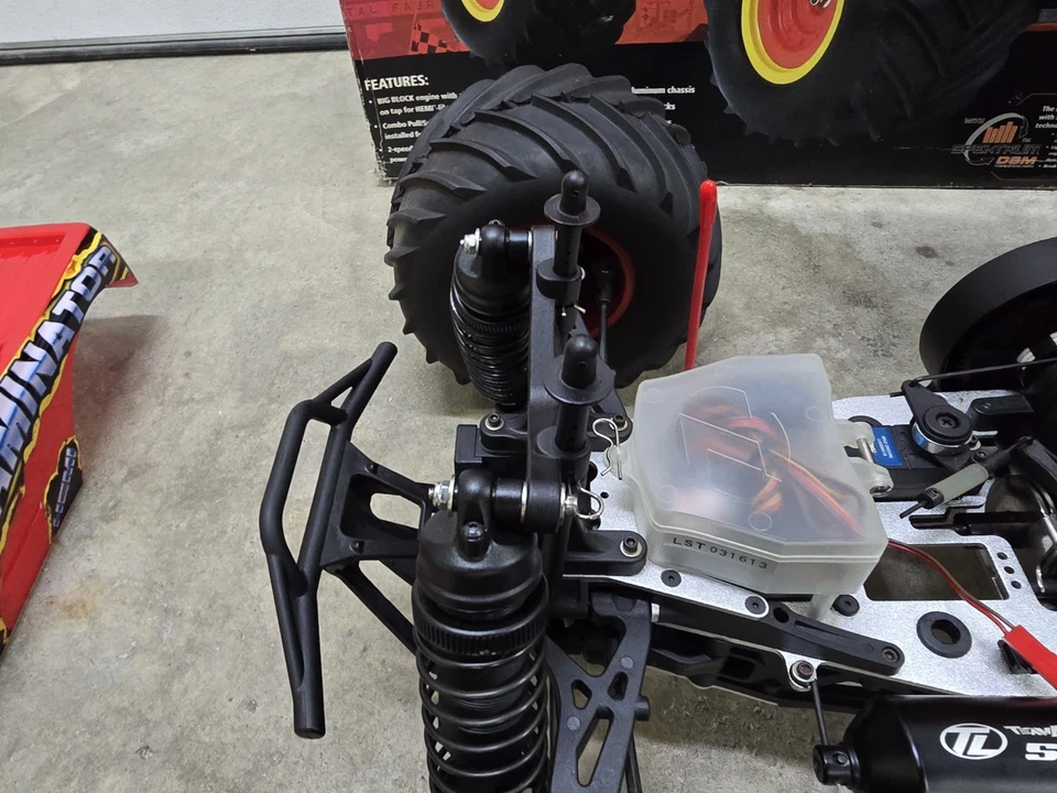 Losi LST or Aftershock 1/8 RC R/C Nitro Monster Truck Raminator  - Image 4 of 4