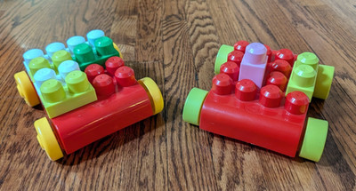 2 Mega Bloks First Builder Blocks 4X4 Car Bases Red Cars & Yellow Green Wheels