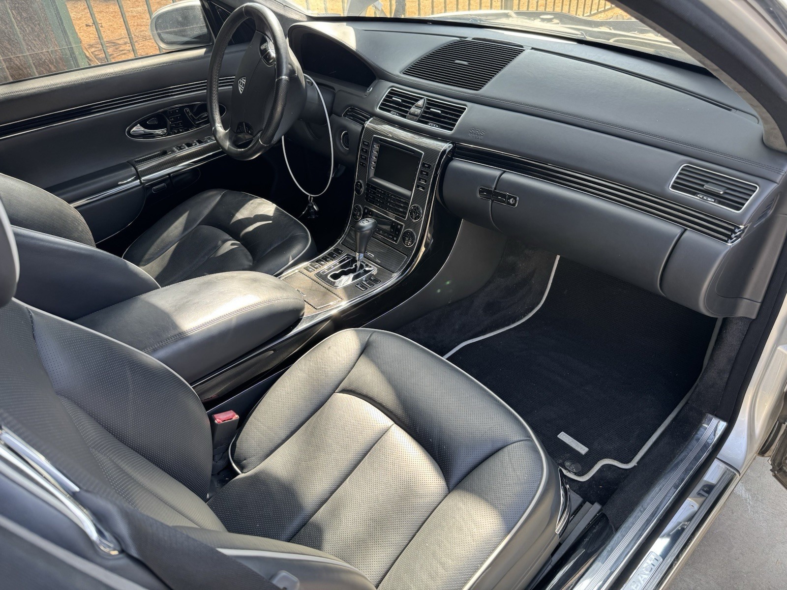 Maybach 62 FRONT Seat
