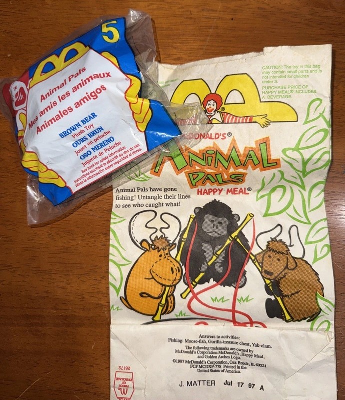 VINTAGE 1997 MCDONALDS ANIMAL PALS BROWN BEAR PLUSH TOY SEALED HAPPY MEAL & BAG