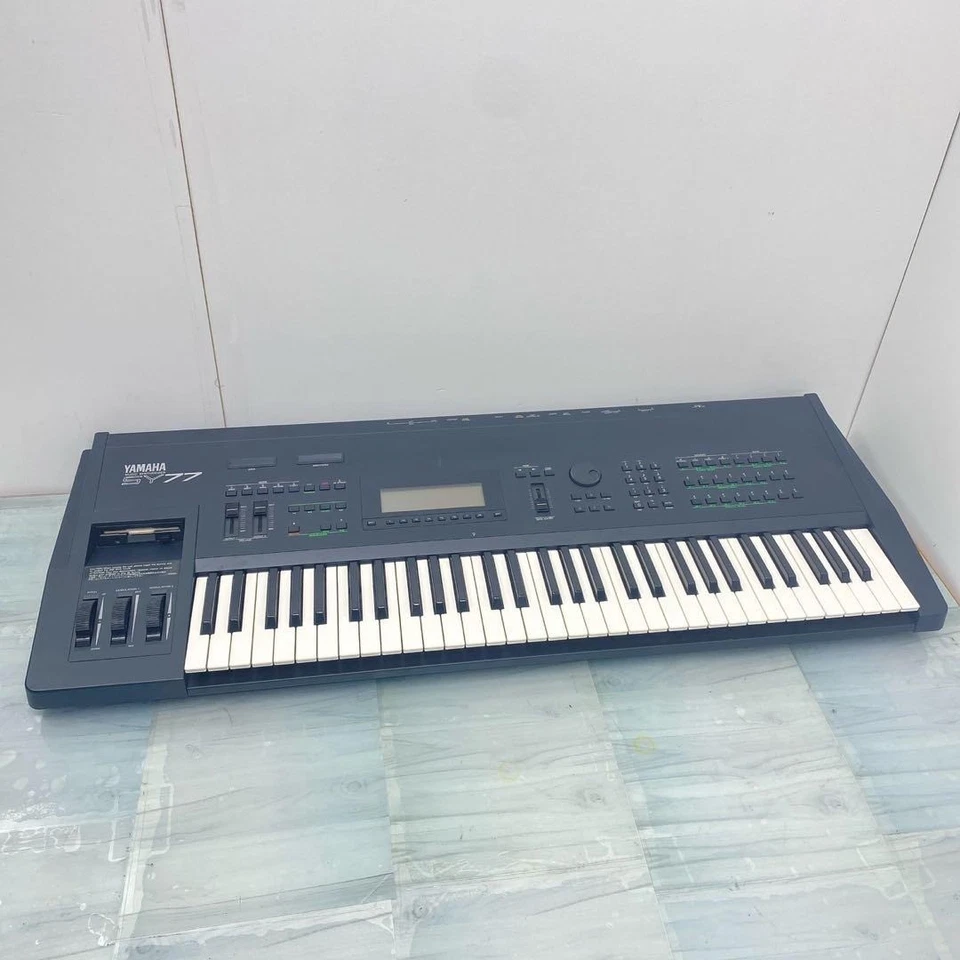Yamaha SY77 FM AWM Hybrid Synthesizer Keyboard 61-Key w/ Hard Case Japan - Image 2 of 4