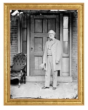General Robert E. Lee Photograph in a Aged Gold Frame