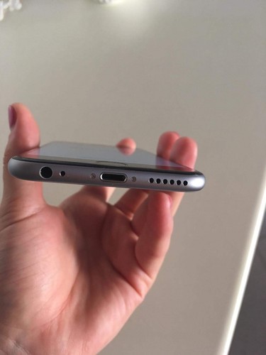 iPhone 6s Argento 16GB - Foto 3 di 4