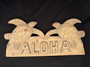 Aloha Wood Carved Door Sign with Turtles Hawaii Souvenir Beach Theme Tropical