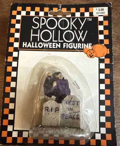 1994 Fabri-Center Halloween Dracula? Vampire? Grave Monster Cat