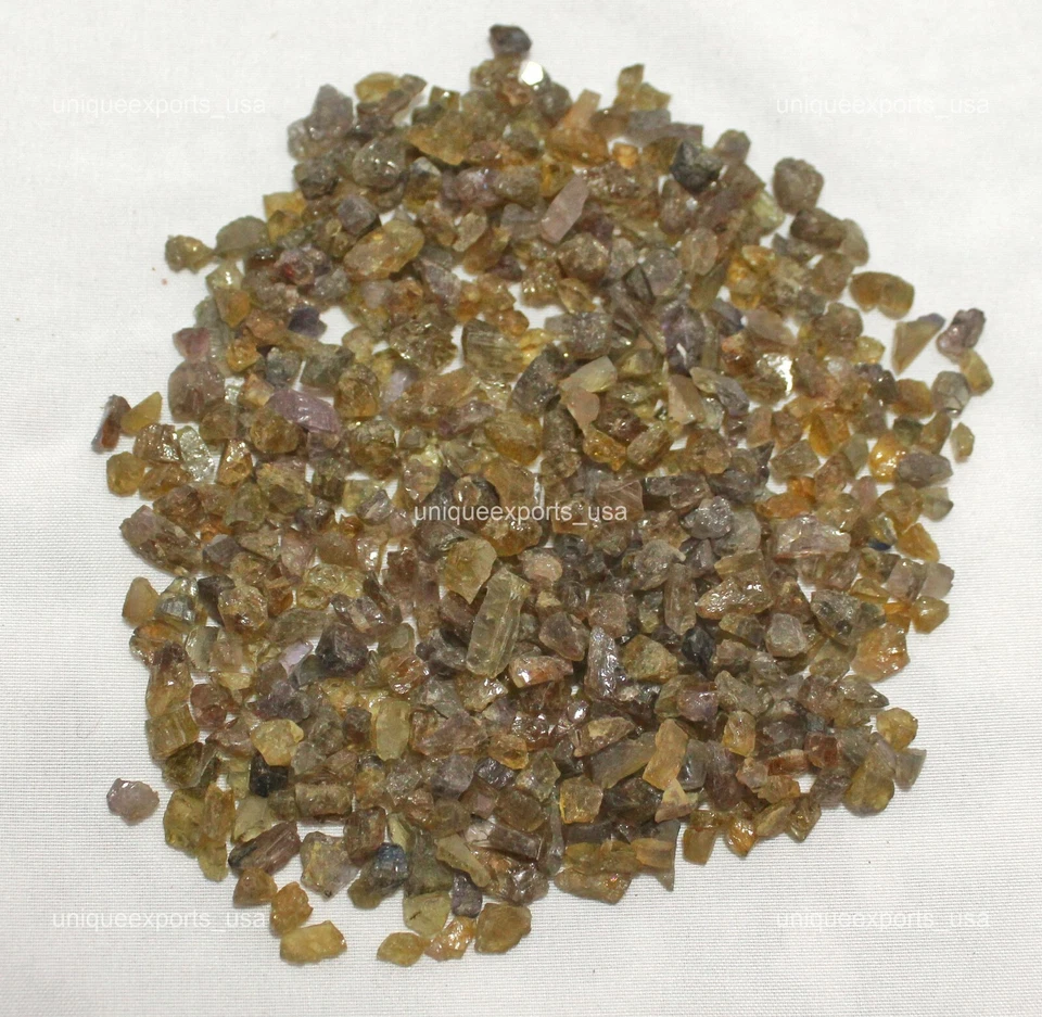 Escapolita natural áspera piedra preciosa de alta calidad India 25 piezas lote al por mayor 2x3x5 mm Foto 3 de 3