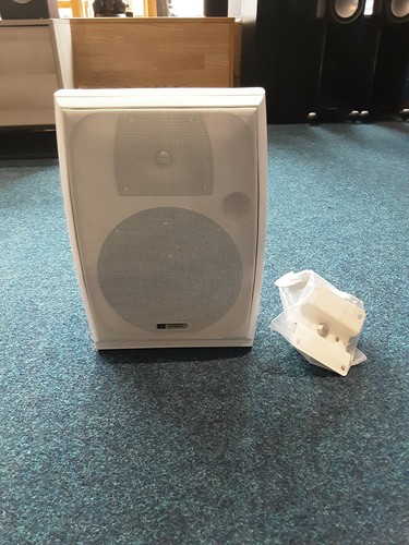 AUSTRALIAN MONITOR INSTALL 50 SPEAKER -100V - 50 WATTS-8 OHM WITH BRACKET - Picture 2 of 5