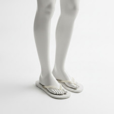 Havaianas Womens' Slim White Flip-Flop Sandals Shoes Size 11/12