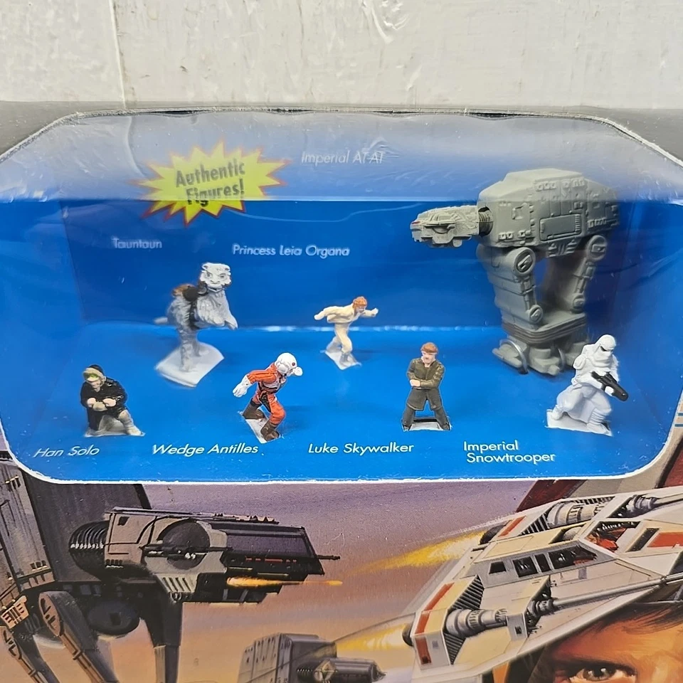 Juego de acción transformadora Galoob 1996 Star Wars Micro Machines Rebel Pilot Hoth Foto 2 de 4
