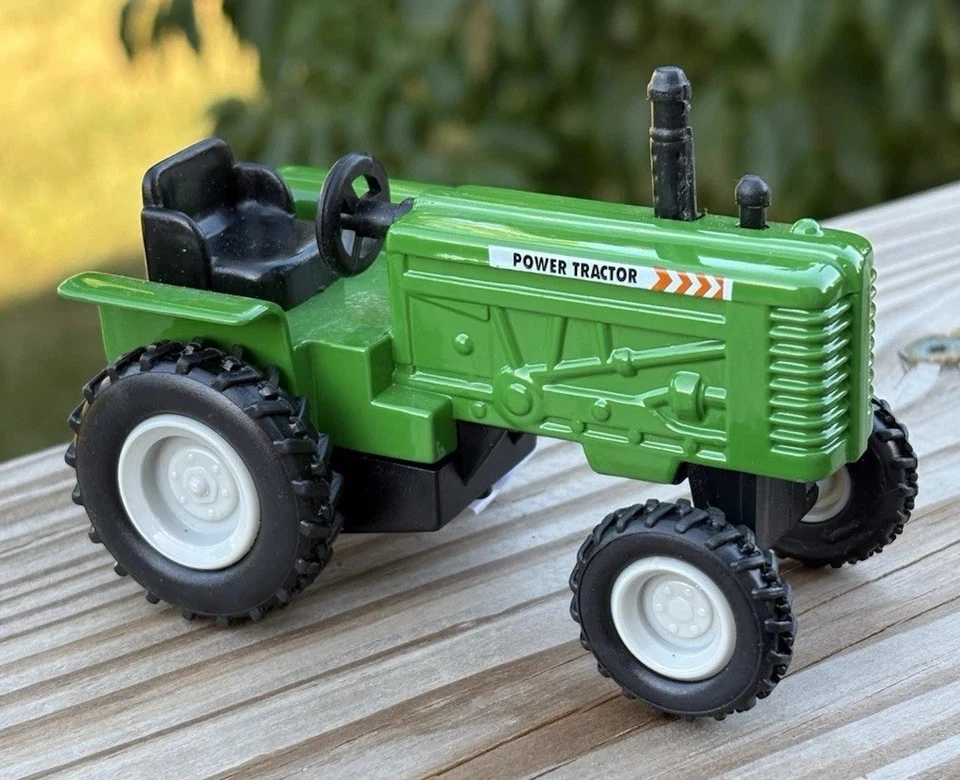 NUEVO 2015 Shing Fat Toy 1:32 Diecast Green Farm Power Tractor 4" de largo. Pullback Foto 3 de 4