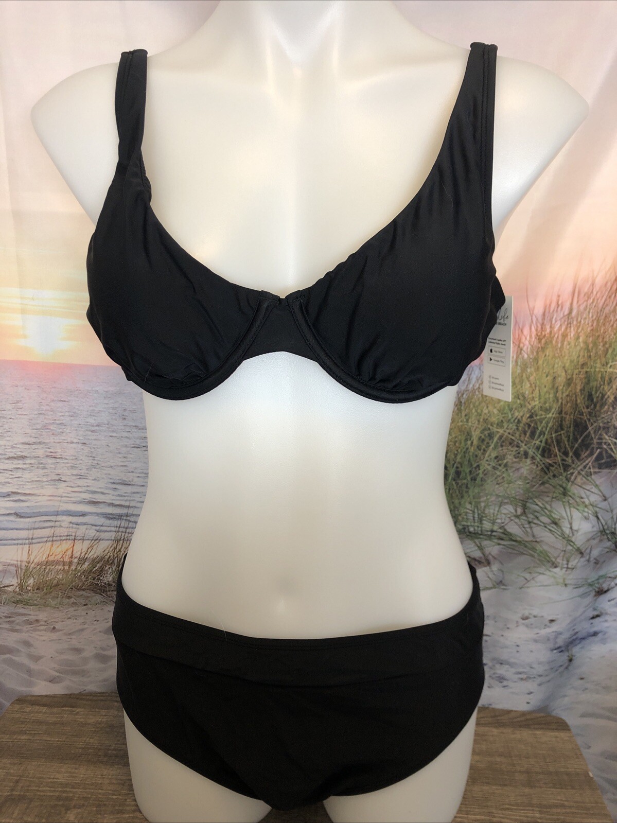 NWT Cupshe Two Piece Bikini Size Large Black Underwire