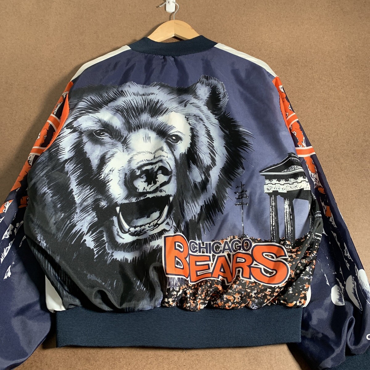 Vintage Chicago Bears Jacket Adult Size Large White Long Sleeve