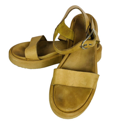 MINELLI Women's Brown Leather Buckle Straps Slip On Chunky Sole Sandals 9