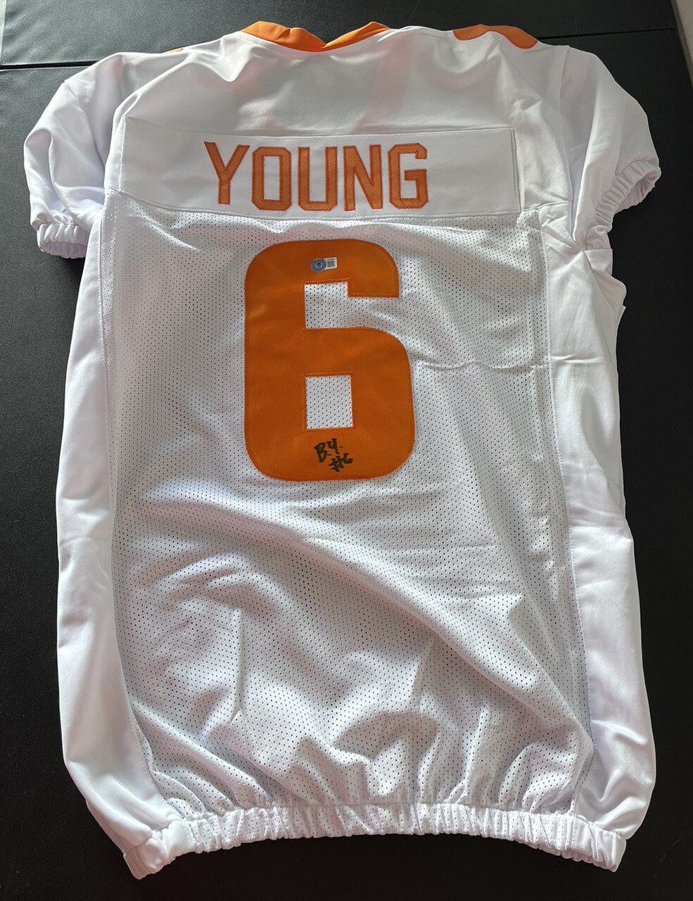 Byron Young Autographed Signed Tennessee Volunteers JERSEY BAS BECKETT 