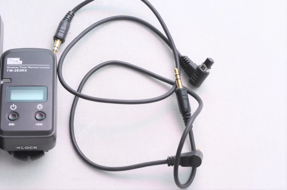 Pixel TW-283 Wireless Shutter Release for Canon RS-80N3 1DX +  Rebel PowerShot - Image 2 of 2