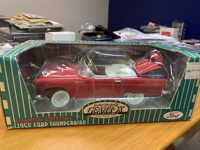 1997 Gearbox 1956 Ford Thunderbird Red Diecast Convertible Pedal Car Bank 1/24
