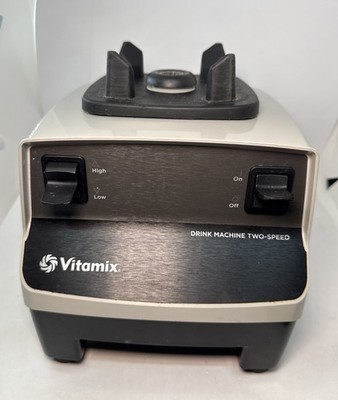 VITAMIX VM0100 Drink Machine High Performance Commercial 2Speed Moter only WORKS