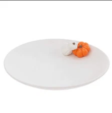 Boston International - Round White Plate with Pumpkin Accents - YEM24097