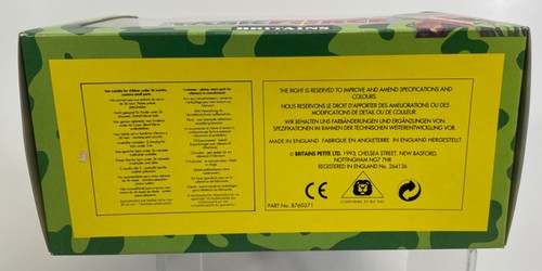 BRITAINS TASK FORCE WHITE UN LAND ROVER & FIGURES #7608 (1993) - Picture 6 of 6
