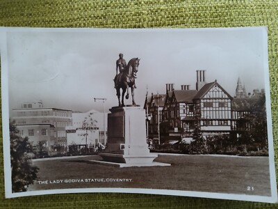 50er Jahre The Lady Godiva Statue, Coventry PC. Echtfoto. Geschäfte im Hintergrund