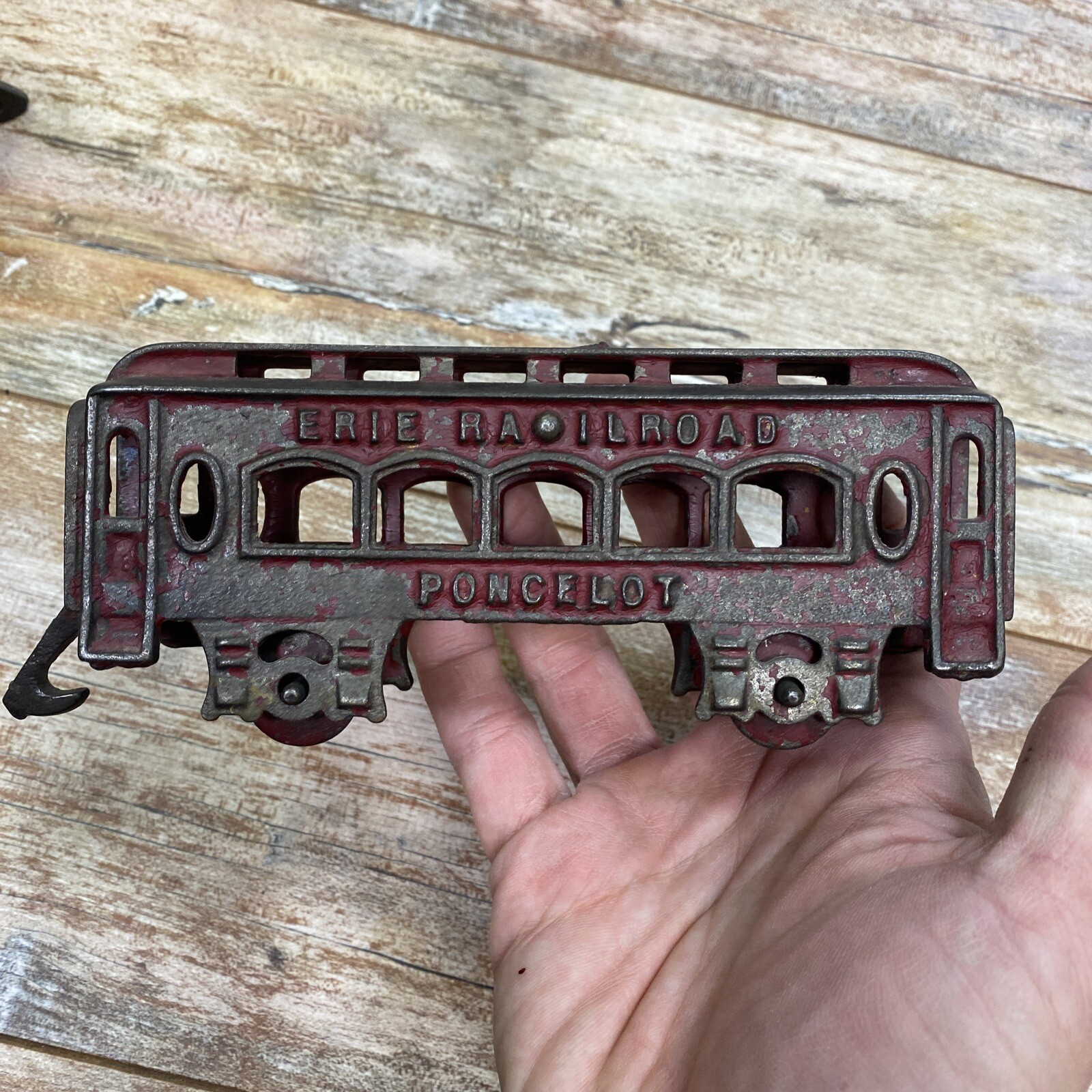 antique-cast-iron-train-set-original-erie-railroad-poncelot-5-pieces
