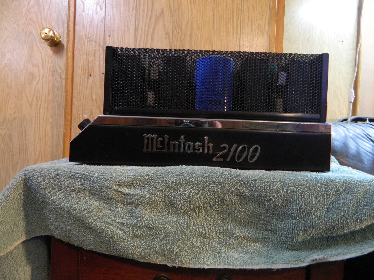 ★McIntosh　MC 2100　マッキントッシュ パワーアンプ 、 McIntosh MC2100 パワーアンプ / 札幌の中古オーディオ