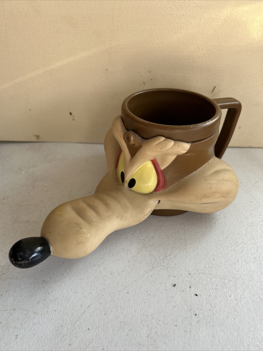Looney Tunes Wile E. Coyote Vintage 3D Mug Cup 1992 Warner Bros