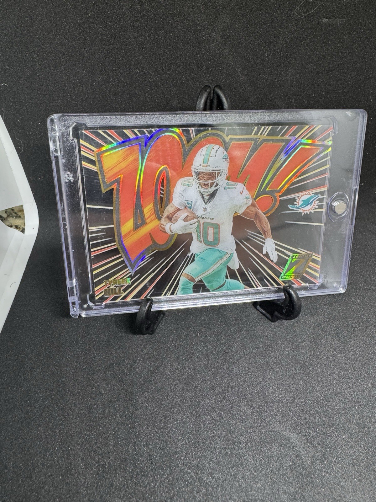 2023 Panini Zenith - Zoom! Tyreek Hill #27