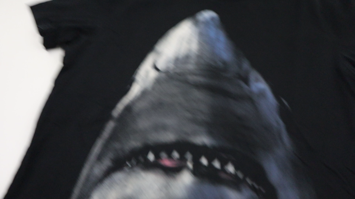 Givenchy Shark T Shirt Cuban Fit Black Graphic Tee Mens Large Authentic  Designer