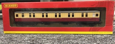 Hornby R4182A London & North Eastern Railway Gresley Sleeper First 'E1261E' *