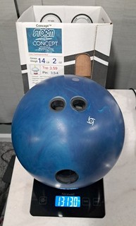Storm Concept Right Hand Drilled 14lb Bowling Ball Less than 3 Games