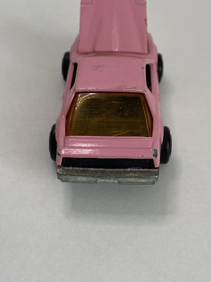 Majorette Pink Pontiac Firebird # 248 1/62 Diecast Car - RARE — 第 4/4 张图片