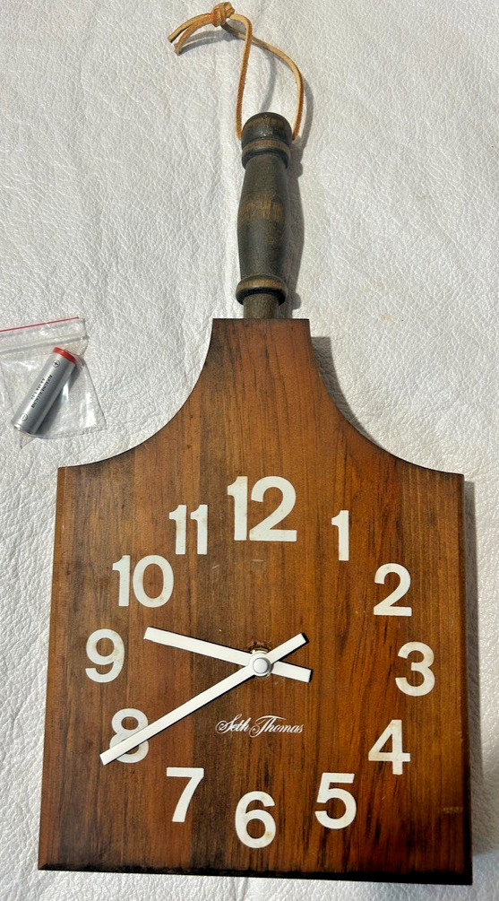 1970's Seth Thomas Wood Cheese Board Walk Clock New Quiet Quartz Movement Works