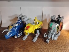 Imaginext: Power Rangers  Sabertooth , Tricer...