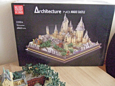Mould King 22004 Harry Potter Hogwarts Schule für Hexerei und Zauberei = 6862 T.