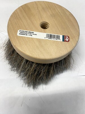DQB Round Horsehair/Synthetic Blend Stippling Brush 5-1/2 W