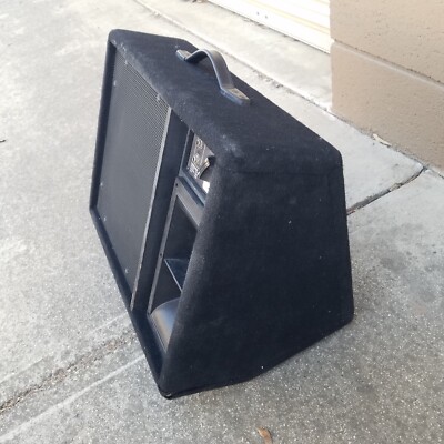 Fender Model 1272X Stage Monitor Wedge 12