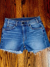 NOWE Levi's Damskie Szorty Fray Niebieskie Rozmiar 27