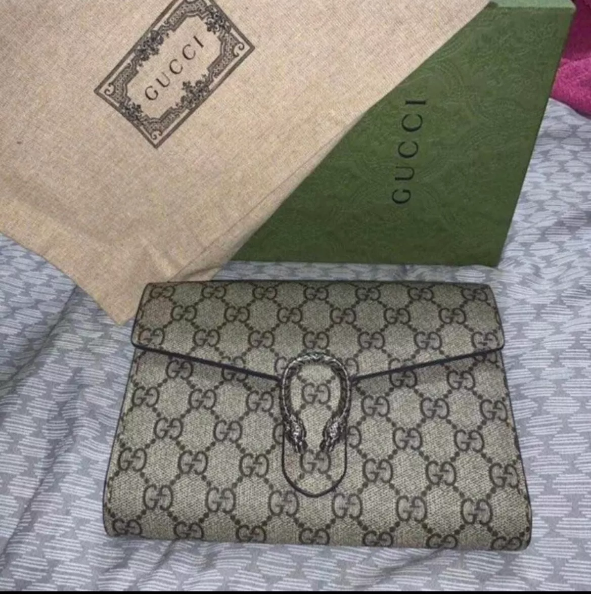 Sac Gucci   Portefeuille Dionysus GG chaîne suprême, dust bag et boîte inclus 
