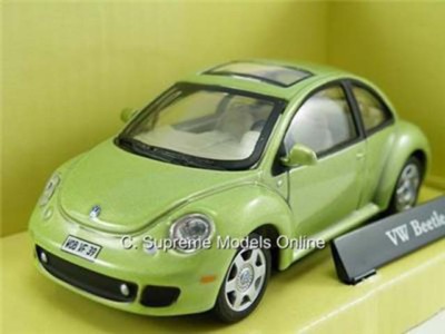 Detail Cars Volkswagen Beetle ミニカー VOLKSWAGEN BEETLE CAR MODEL GREEN VW 1/43RD SIZE LIGHT INTERIOR