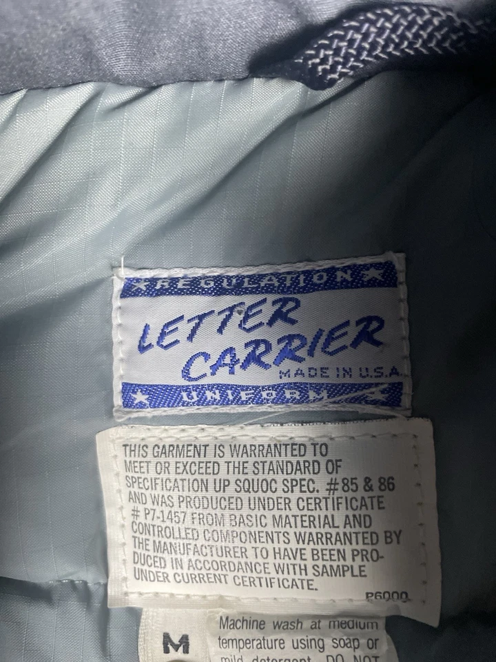 Abrigo de invierno forrado con capucha desmontable forrado portador de letras de colección TALLA M Foto 2 de 4